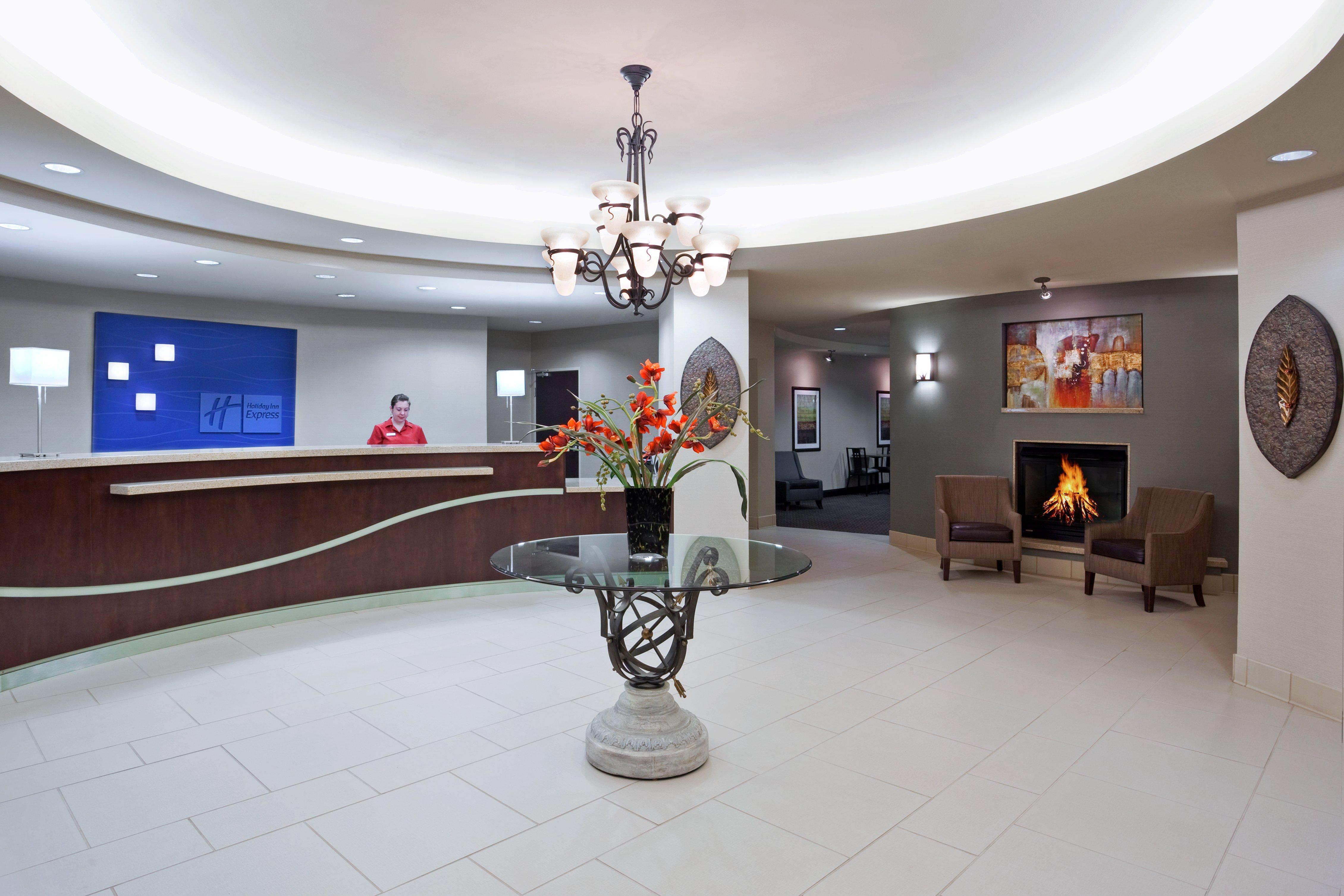 Holiday Inn Express & Suites Zanesville North By Ihg Zewnętrze zdjęcie